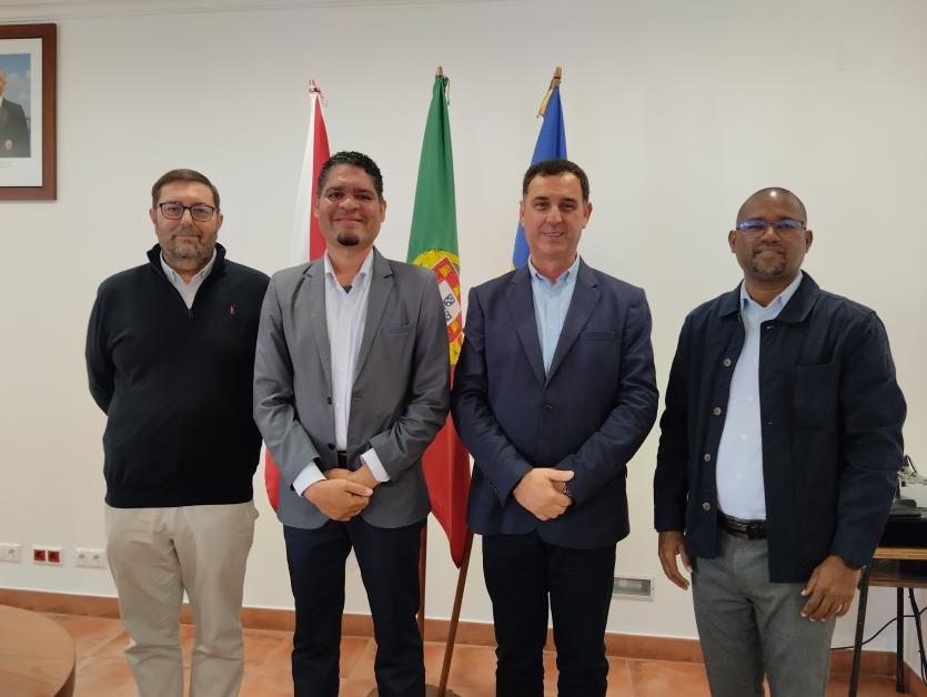A Junta de Freguesia de Fátima recebe o Presidente da Câmara Municipal do Tarrafal de São Nicolau, Cabo Verde